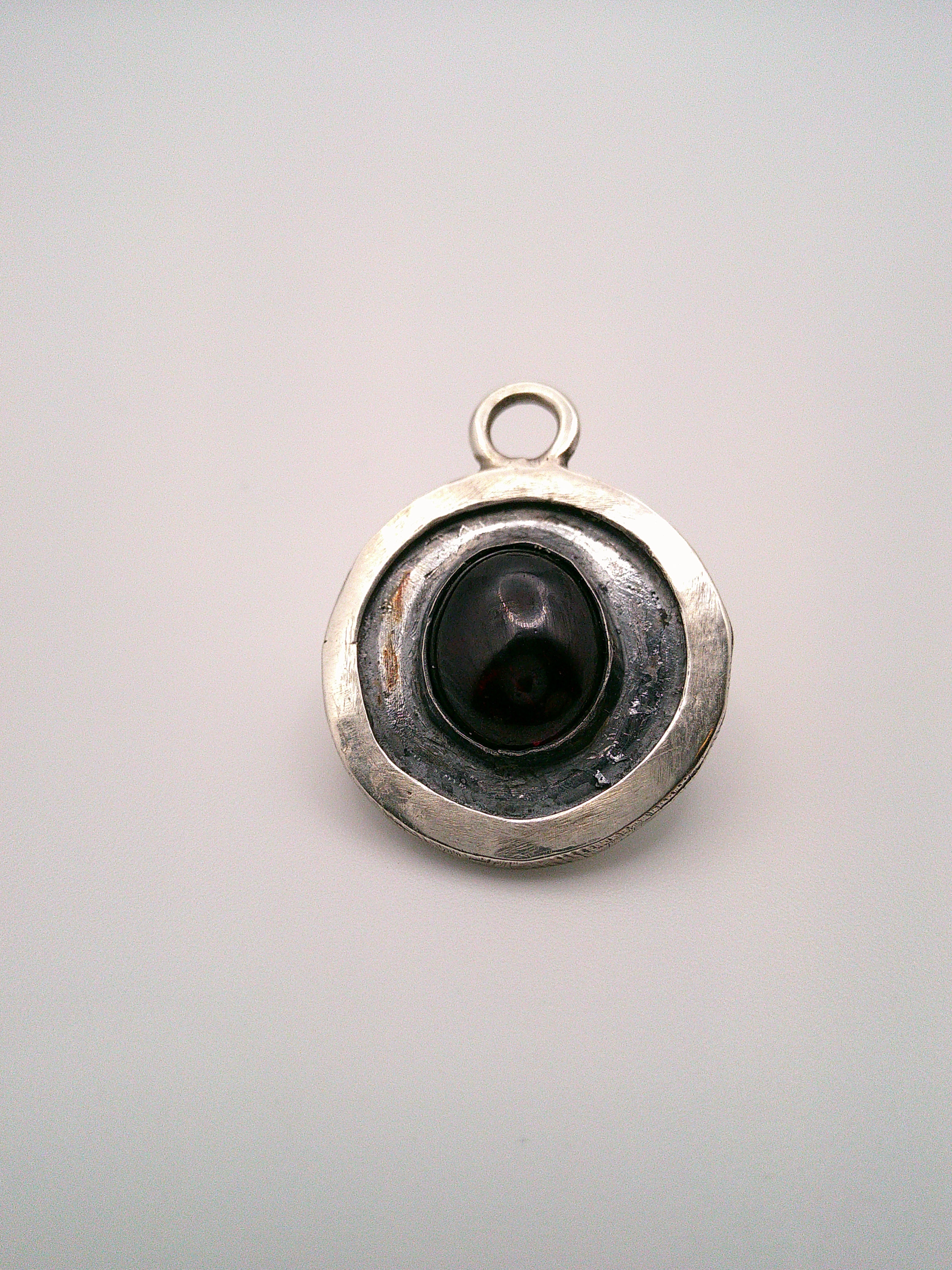 Medallion Pendent Jet Black Garnet
